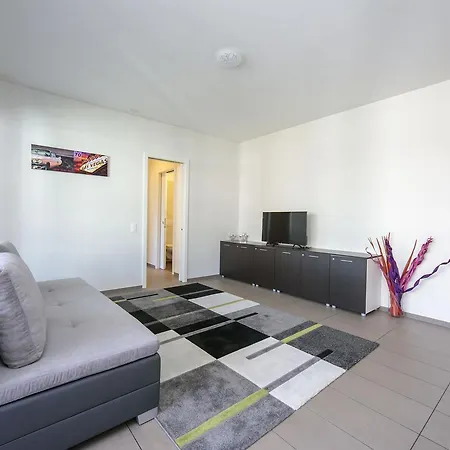 Mola Glicine Apartment